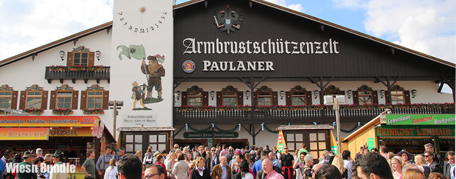 Armbrustschützenzelt - Tische im Armbrustschützen Festzelt