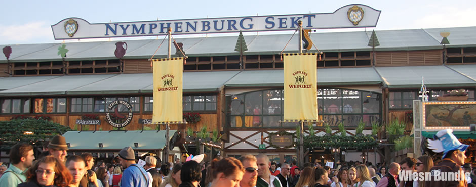 Weinzelt Oktoberfestzelt - Tische in Kufflers Weinzelt